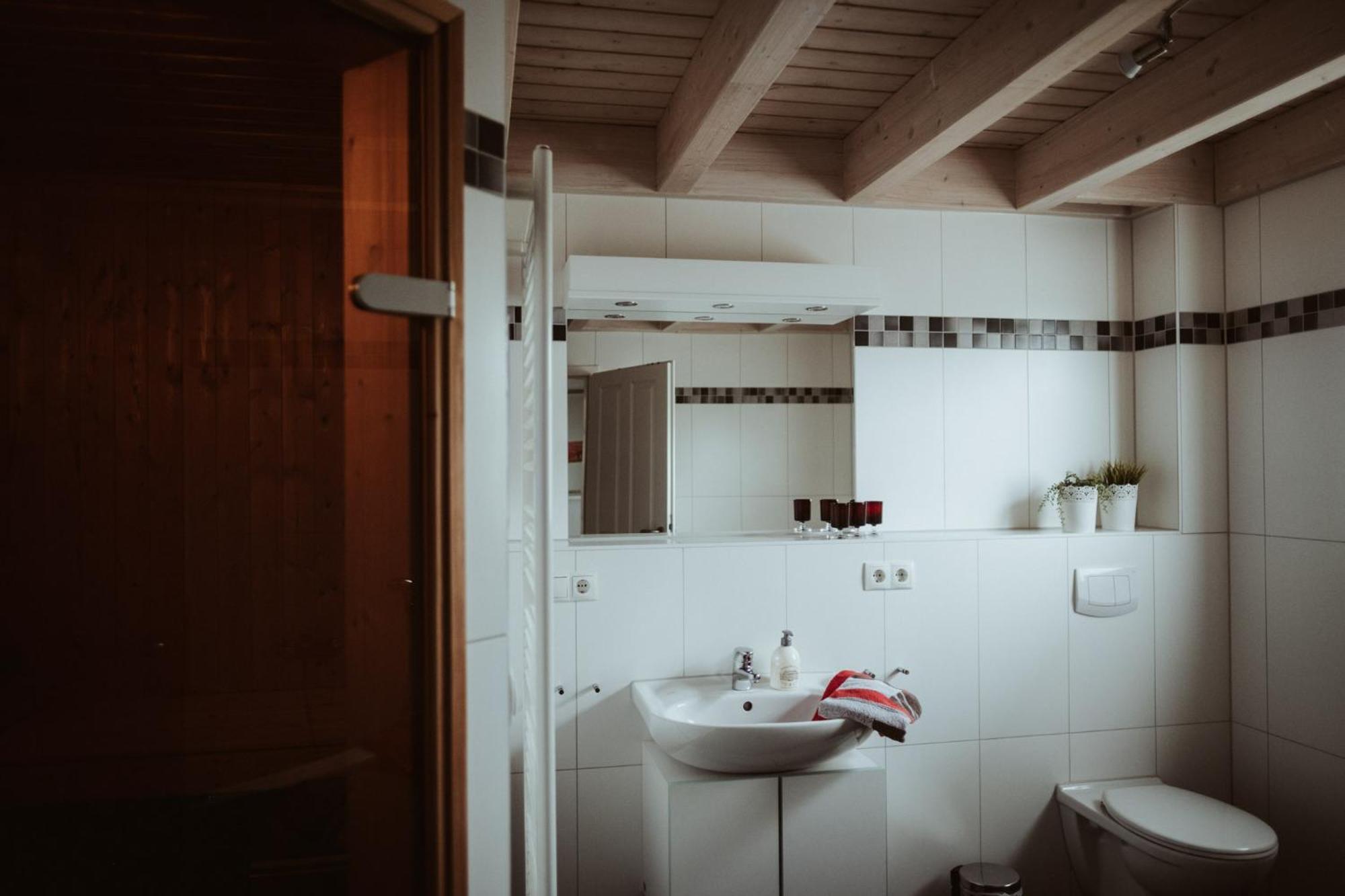 Ferienhaus Nordhorn - Haus Am See Екстериор снимка